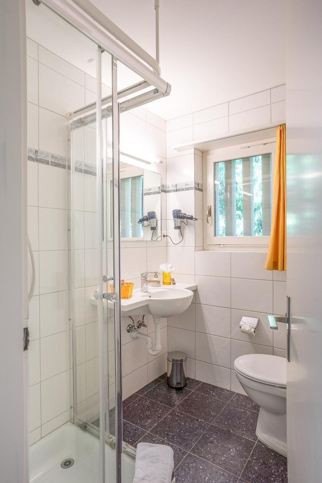 Hotel Bad Ramsach Лойфельфинген Экстерьер фото