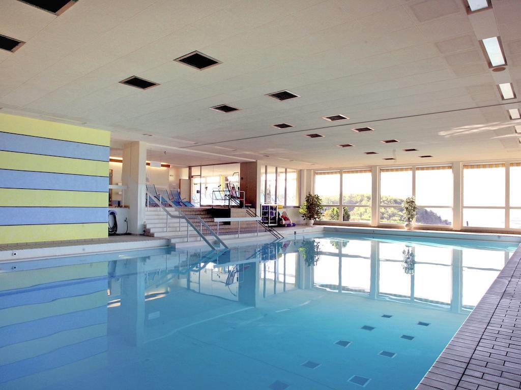 Hotel Bad Ramsach Лойфельфинген Экстерьер фото